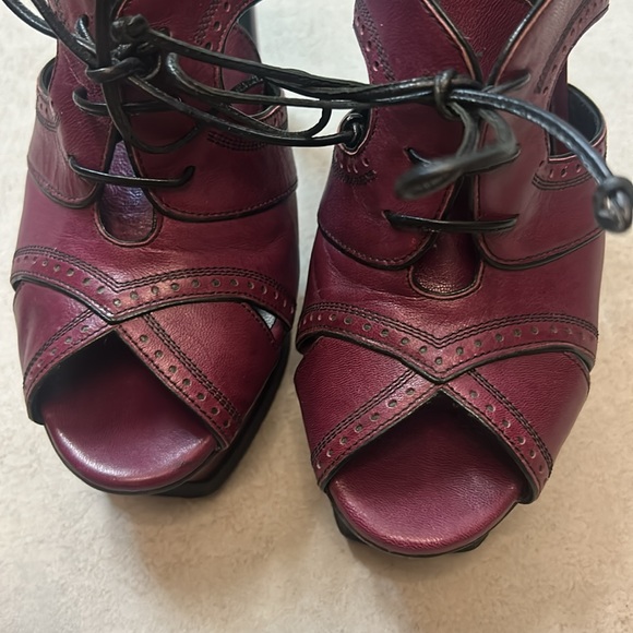 Authentic YSL Tribute Cut-Out Laces Purple 38 1/2 - Picture 11 of 12